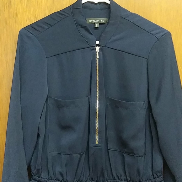 🆕DYNAMITE Navy dress - Picture 2 of 6